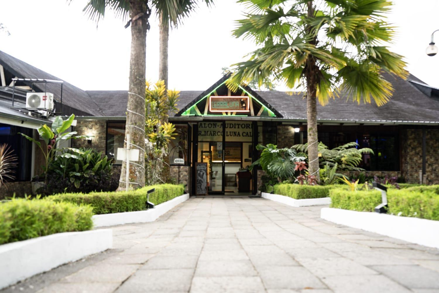 Terra Luna Lodge Tena Exterior foto