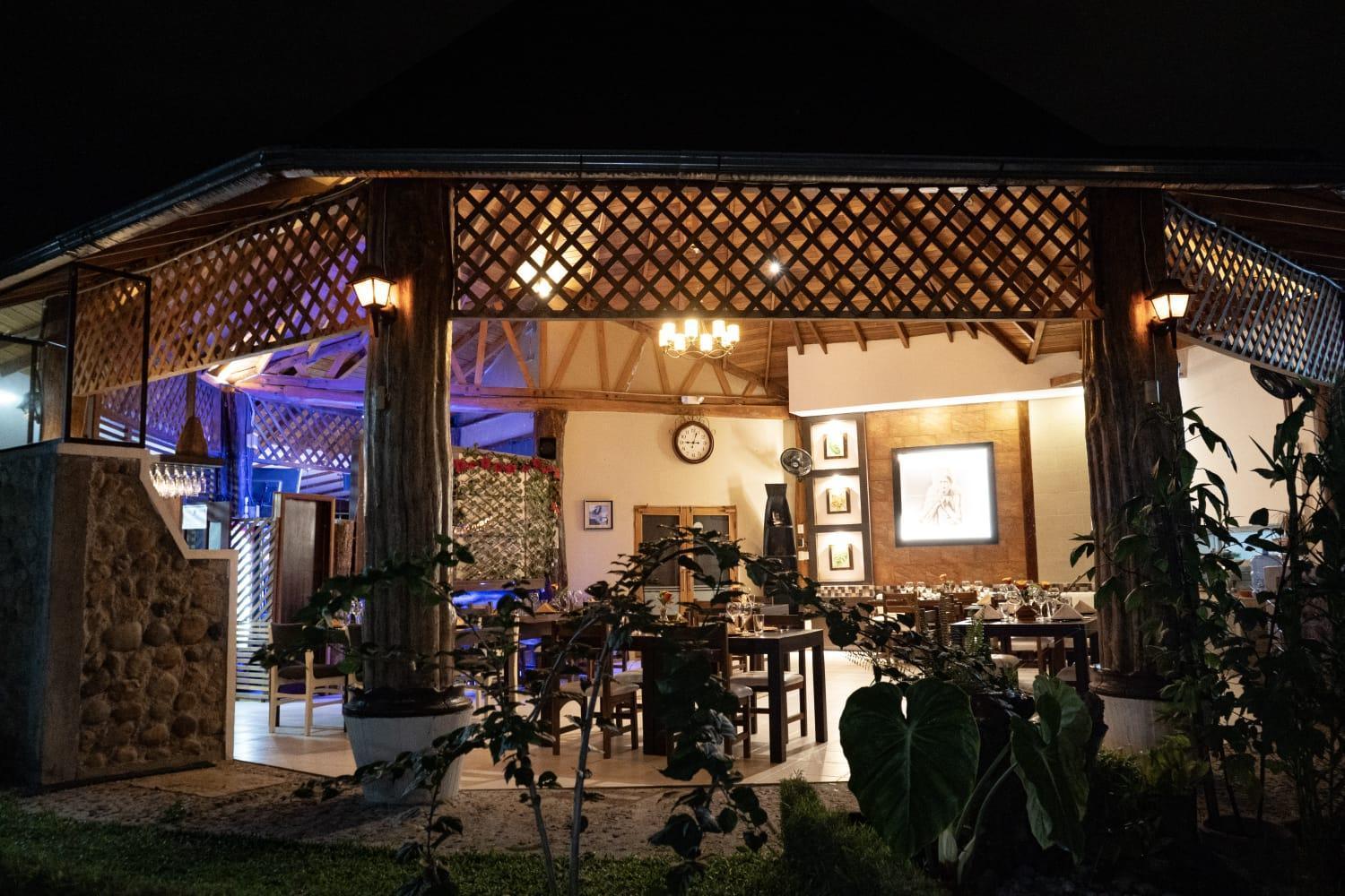 Terra Luna Lodge Tena Exterior foto